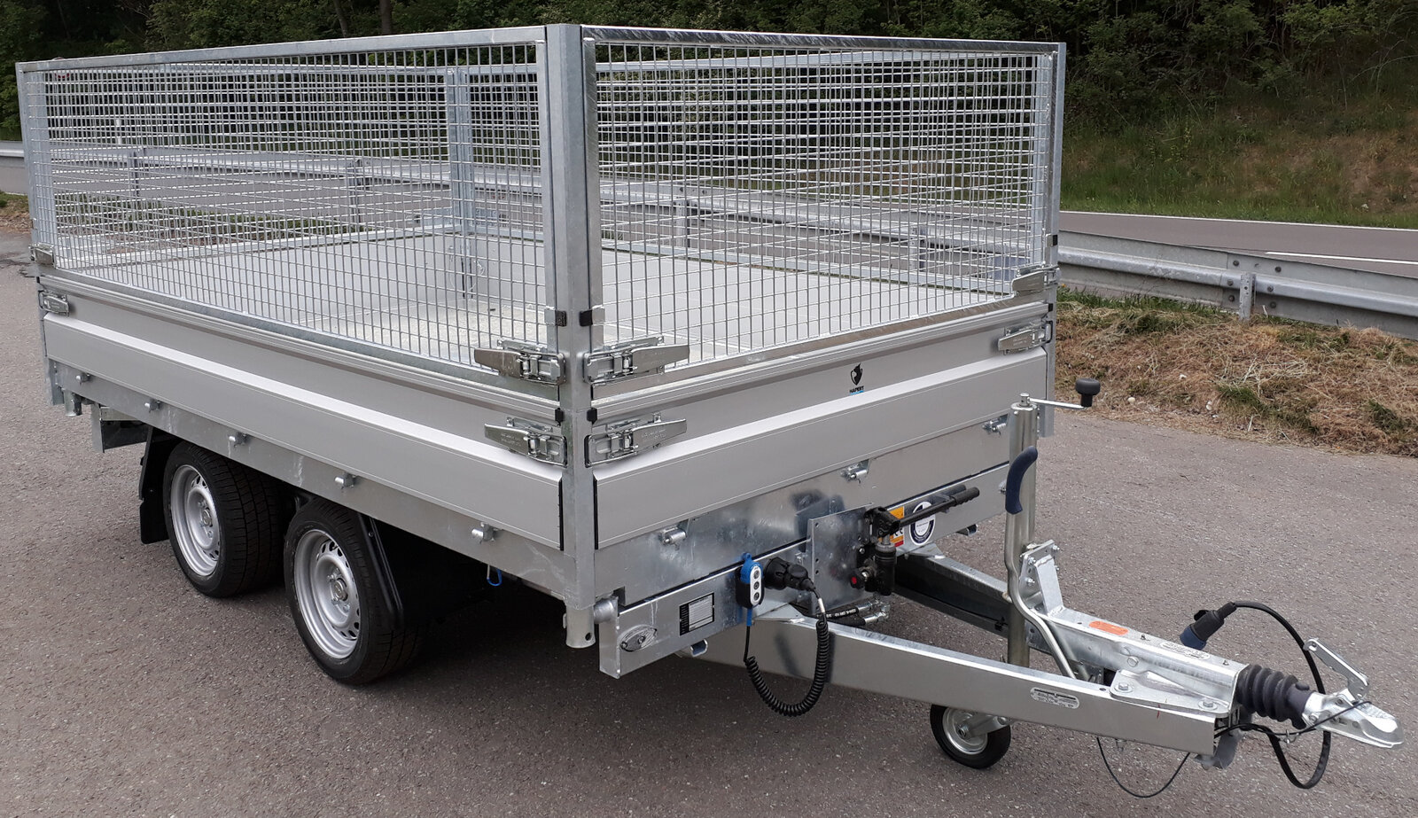 Auf dem Bild sehen Sie einen Cobalt HB-2.